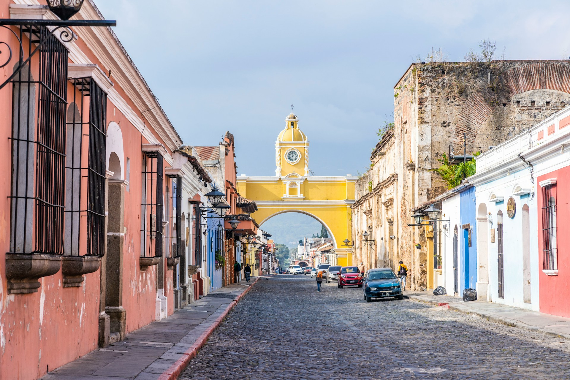 spanish schools in antigua